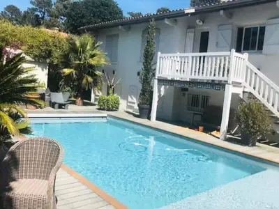 Ferienwohnung für 15 Personen (240 m²) in Le Pilat 1/10