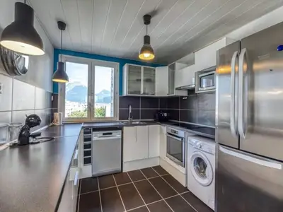 Ferienwohnung für 9 Personen (93 m²) in (former) Roman Catholic Diocese of Grenoble 9/10