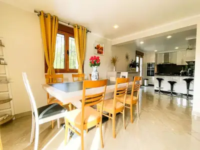 Ferienwohnung für 7 Personen (140 m²) in Saint-Ismier 4/10