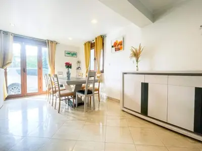 Ferienwohnung für 7 Personen (140 m²) in Saint-Ismier 6/10