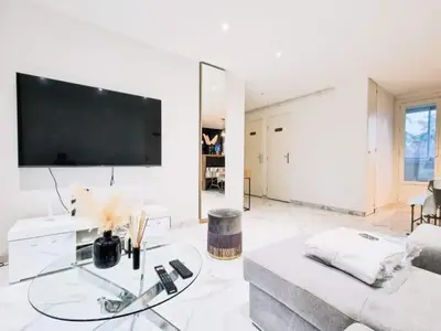 Ferienwohnung für 7 Personen (61 m²) in Poisat 1/10