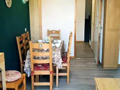 Ferienwohnung für 9 Personen (48 m²) in L'Alpe de Venosc 1/10