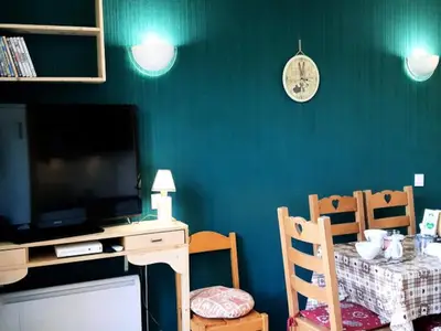 Ferienwohnung für 9 Personen (48 m²) in L'Alpe de Venosc 2/10