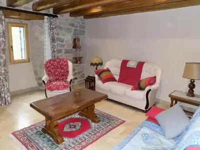 Ferienwohnung für 13 Personen in Saint-Étienne-du-Valdonnez 10/10