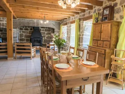 Ferienwohnung für 7 Personen (130 m²) in Le Buisson 5/10