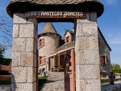 Ferienwohnung für 11 Personen in Aumont-Aubrac 4/10