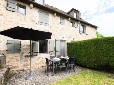 Ferienwohnung für 7 Personen (80 m²) in La Fage-Saint-Julien 2/10