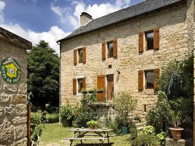 Ferienwohnung für 8 Personen in Les Salelles 2/10