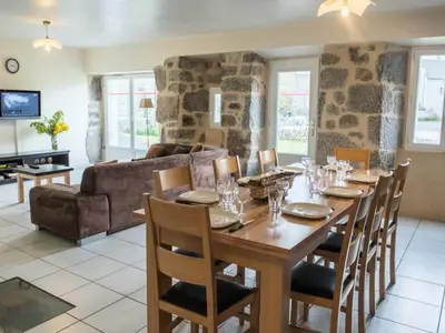 Ferienwohnung für 9 Personen in Malbouzon 10/10