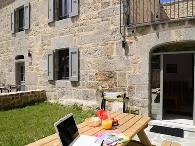 Ferienwohnung für 3 Personen in Albaret-le-Comtal 2/10