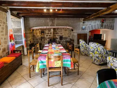 Ferienwohnung für 7 Personen in Albaret-le-Comtal 4/10