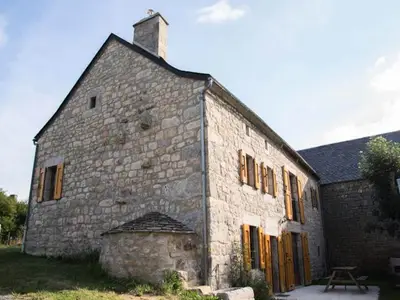 Ferienwohnung für 9 Personen in Le Viala 1/10