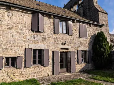 Ferienwohnung für 8 Personen in La Fage-Montivernoux 1/10