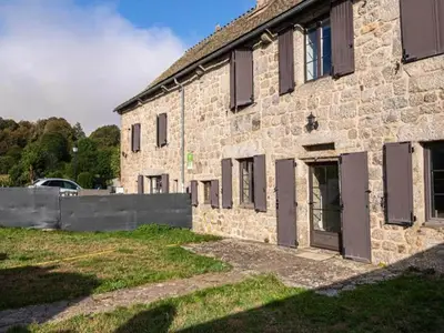 Ferienwohnung für 8 Personen in La Fage-Montivernoux 6/10