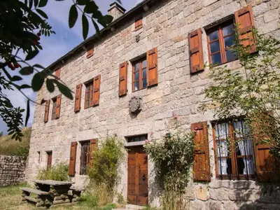 Ferienwohnung für 7 Personen in Arzenc-d'Apcher 2/10