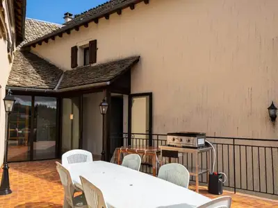 Ferienwohnung für 13 Personen (200 m²) in Les Hermaux 8/10