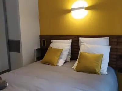 Ferienwohnung für 7 Personen (112 m²) in Mende 9/10