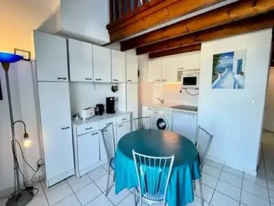 Ferienwohnung für 5 Personen (40 m²) in Kerhostin 1/10