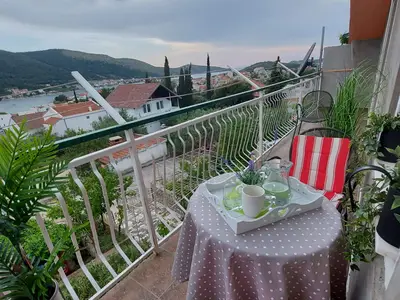balcony-terrace