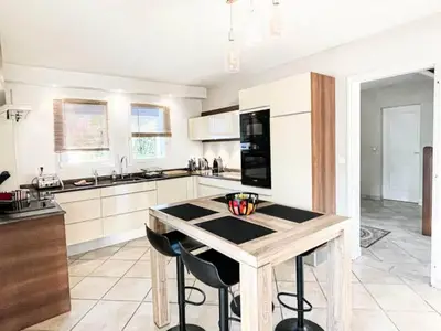 Ferienwohnung für 11 Personen (214 m²) in Bassussarry 7/10