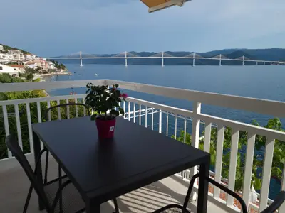balcony-terrace