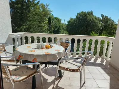 balcony-terrace