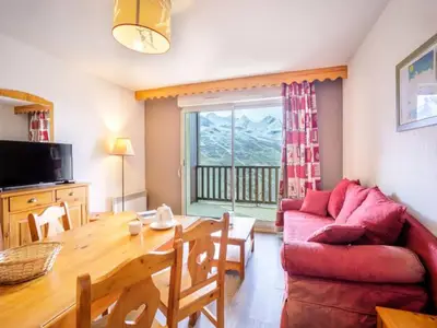 Ferienwohnung für 11 Personen (66 m²) in Peyresourde Balestas 4/10