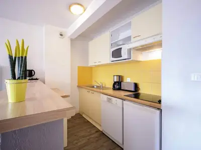 Ferienwohnung für 11 Personen (66 m²) in Peyresourde Balestas 5/10