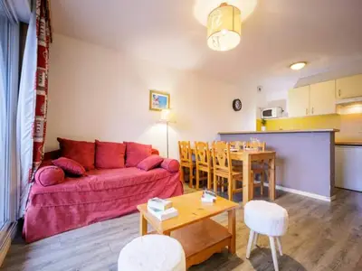 Ferienwohnung für 9 Personen (49 m²) in Peyresourde Balestas 2/10