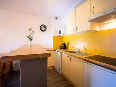 Ferienwohnung für 9 Personen (49 m²) in Peyresourde Balestas 4/10