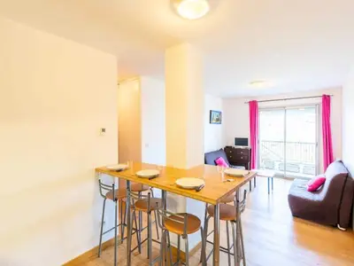 Ferienwohnung für 7 Personen (48 m²) in Peyresourde Balestas 1/10