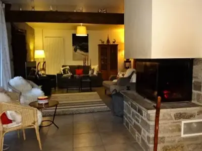 Ferienwohnung für 11 Personen (136 m²) in Guchen 1/10