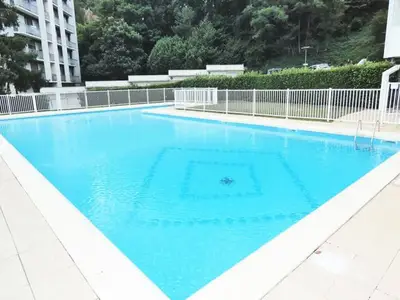 PoolOfHouse