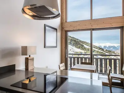 Ferienwohnung für 9 Personen (112 m²) in Courchevel Moriond 9/10