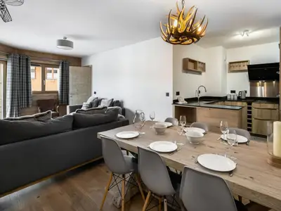 Ferienwohnung für 9 Personen (78 m²) in Courchevel Moriond 4/10
