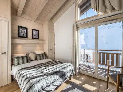 Ferienwohnung für 9 Personen (140 m²) in Courchevel Moriond 10/10