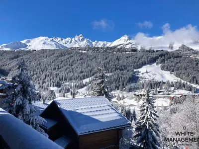 Ferienwohnung für 9 Personen (114 m²) in Courchevel Moriond 7/10