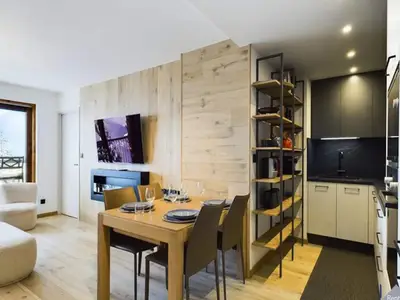 Ferienwohnung für 7 Personen (63 m²) in Courchevel Moriond 3/10