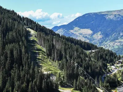 Ferienwohnung für 9 Personen (113 m²) in Courchevel Moriond 10/10
