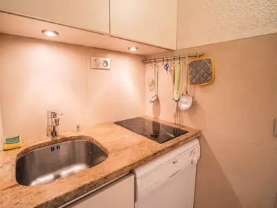 Ferienwohnung für 9 Personen (48 m²) in Commune des Avanchers-Valmorel 7/10