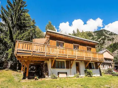 Ferienwohnung für 11 Personen (110 m²) in Champagny-en-Vanoise 1/10