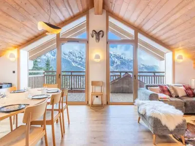 Ferienwohnung für 9 Personen (110 m²) in Mussillon 1/10