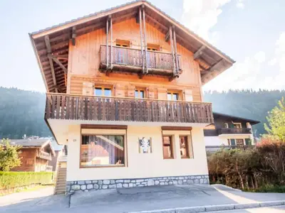 Ferienwohnung für 13 Personen (160 m²) in Morzine 1/10