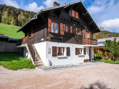 Ferienwohnung für 9 Personen (96 m²) in Morzine 1/10