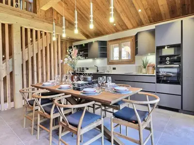 Ferienwohnung für 9 Personen (180 m²) in Morzine 1/10