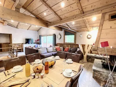 Ferienwohnung für 9 Personen (100 m²) in Les Perrières 1/10