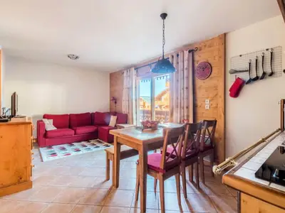 Ferienwohnung für 7 Personen (42 m²) in Les Carroz-d'Arâches 1/8