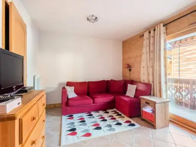 Ferienwohnung für 7 Personen (42 m²) in Les Carroz-d'Arâches 2/8