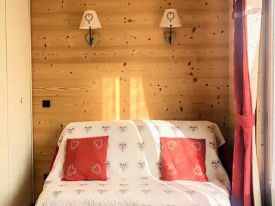 Ferienwohnung für 5 Personen (23 m²) in Les Carroz-d'Arâches 2/10