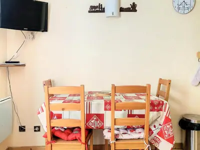 Ferienwohnung für 5 Personen (23 m²) in Les Carroz-d'Arâches 4/10